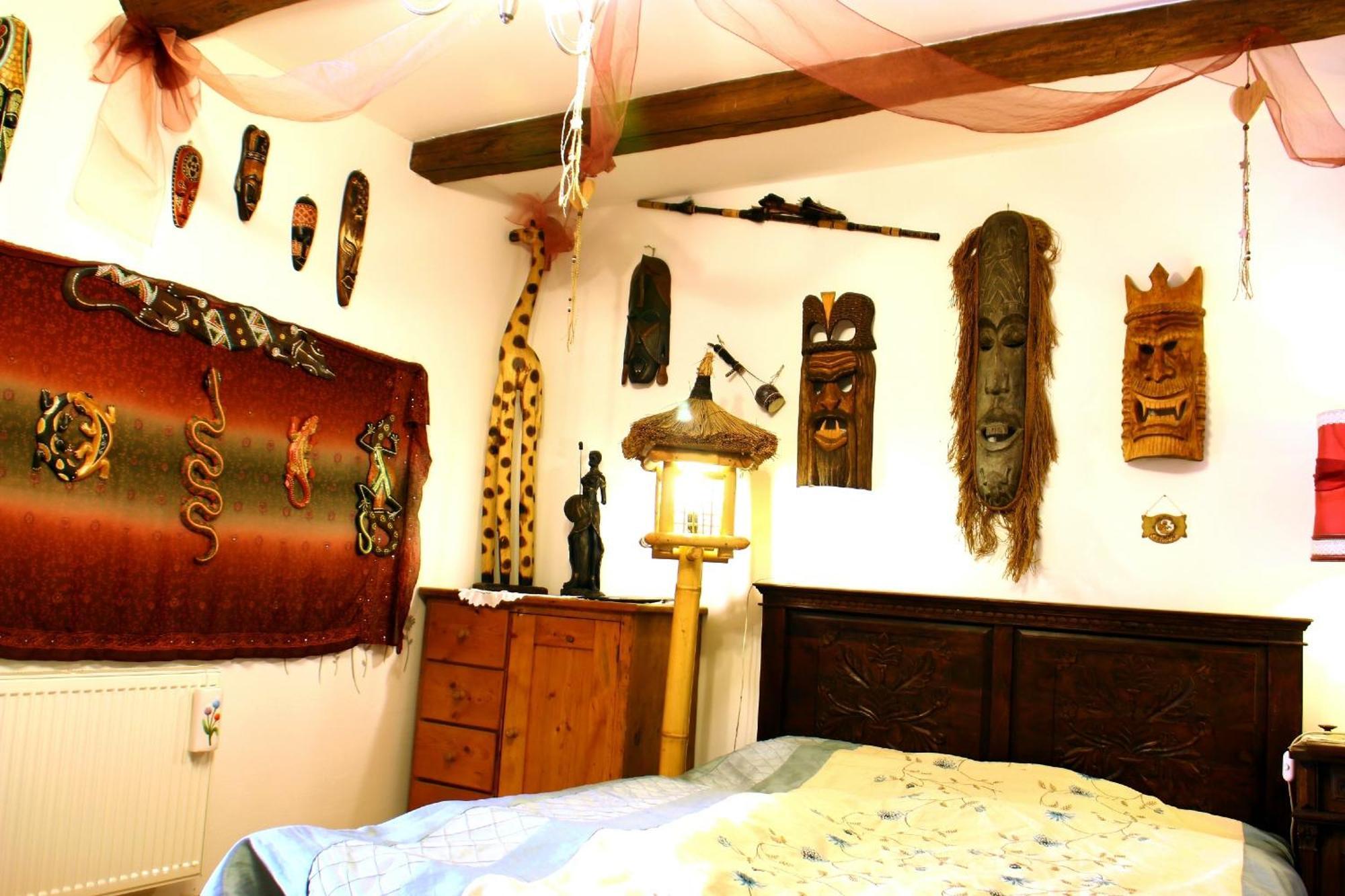 Edes Otthon Vendeghaz Hotel Нагибьоржьони Стая снимка